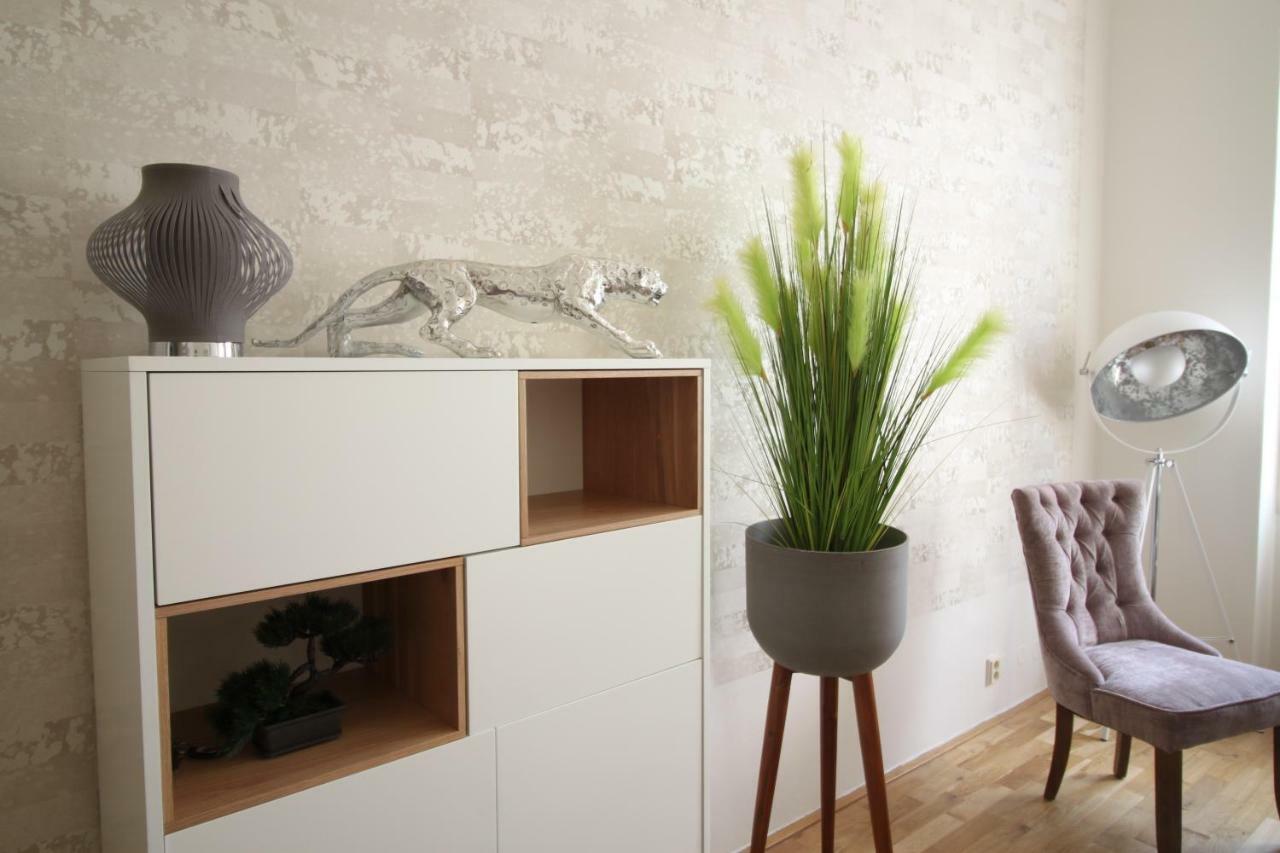 New Design & Style Apartment Old Town Xxl Prague Luaran gambar
