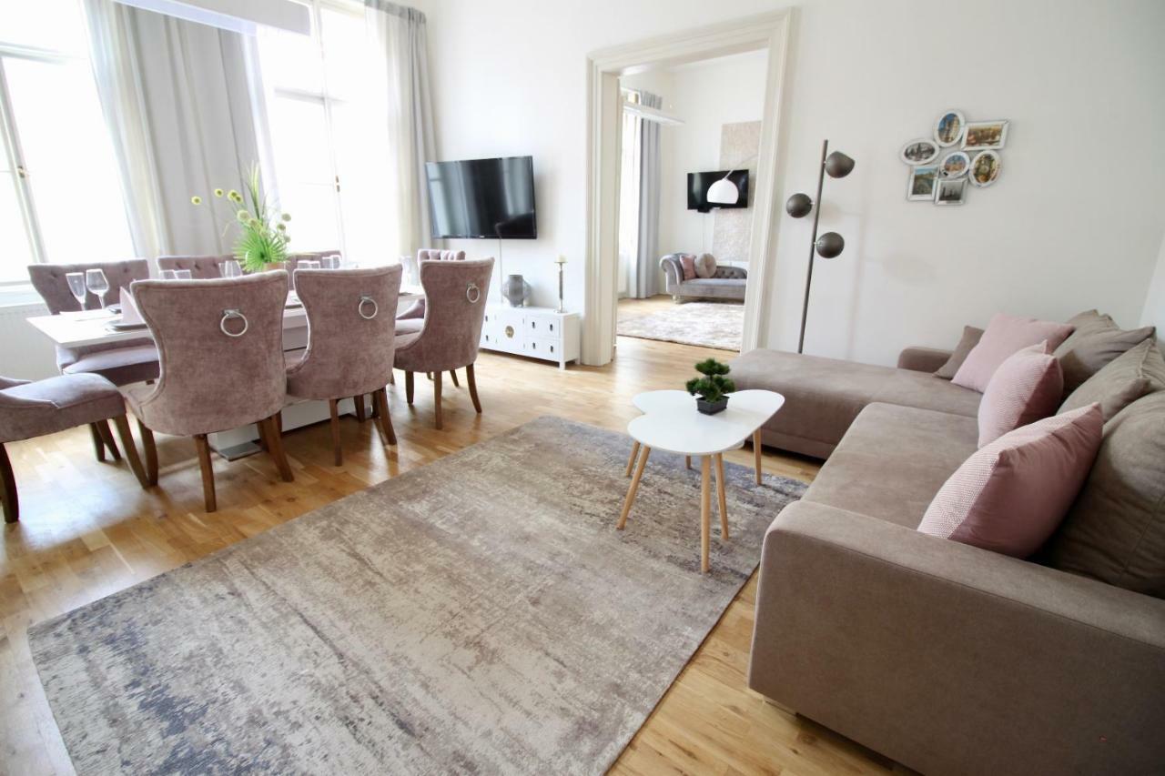New Design & Style Apartment Old Town Xxl Prague Luaran gambar